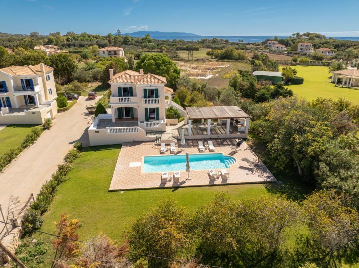 Eglina Mare Villa