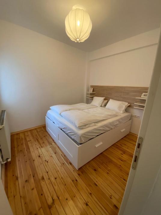 Modern, centrally located apartment