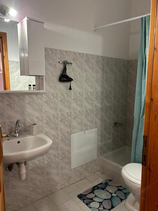 Karpouzis guesthouse