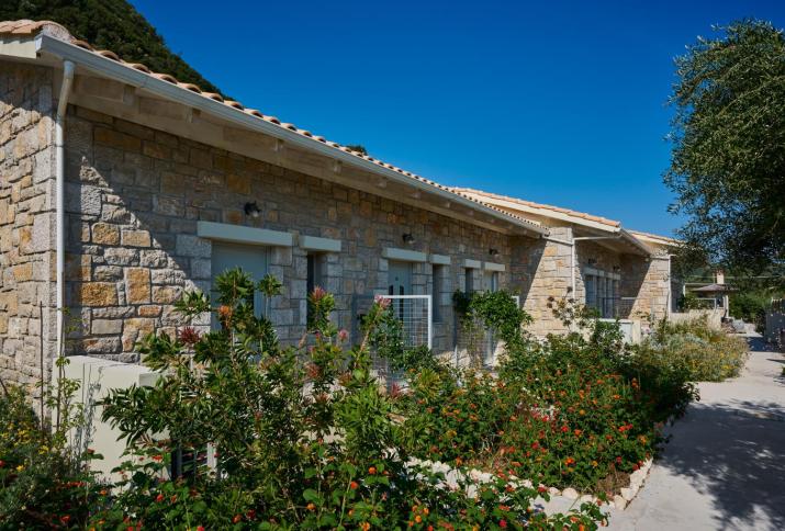 Kastro Suites