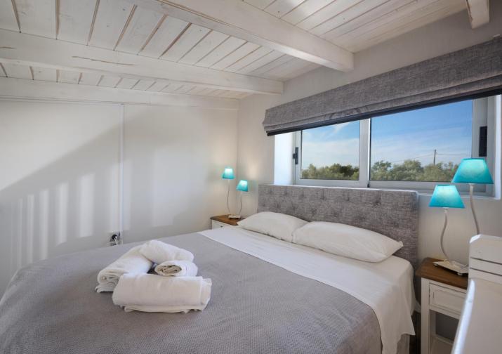 Kastro Suites