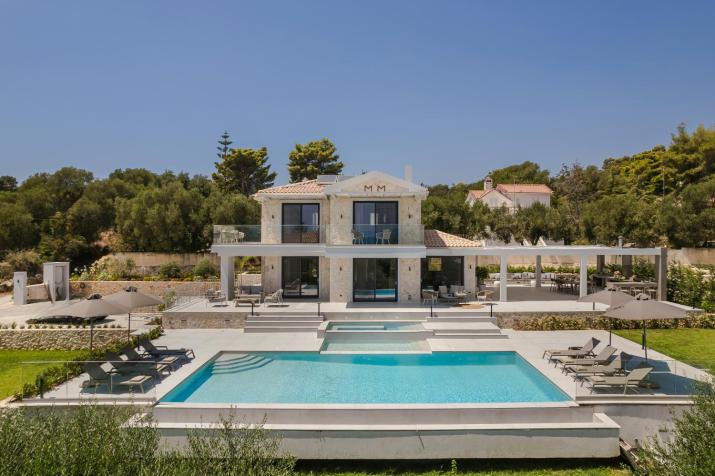 Brand new luxury Villa - Marie's Happy Place