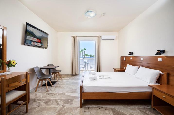 Mammis Beach Hotel