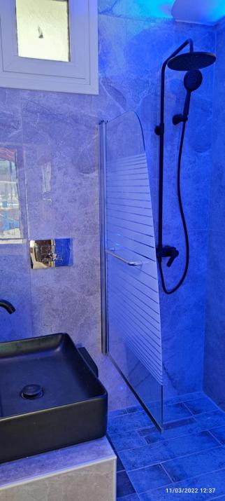 Oinos Luxury apartment