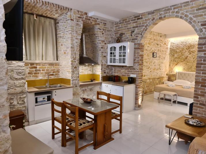 NJ Corfu Kalypso Apartment