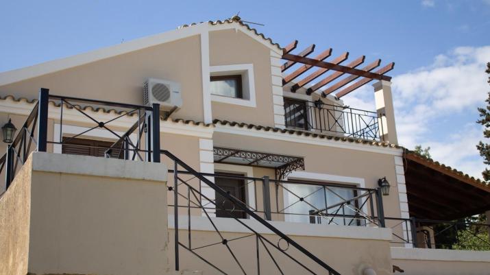 Noradia and Ginfred villas Corfu