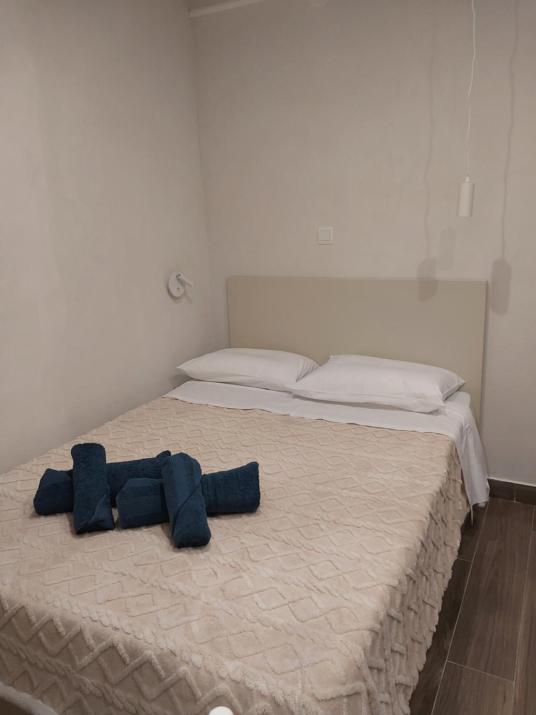 AniBo studios and apartments A210