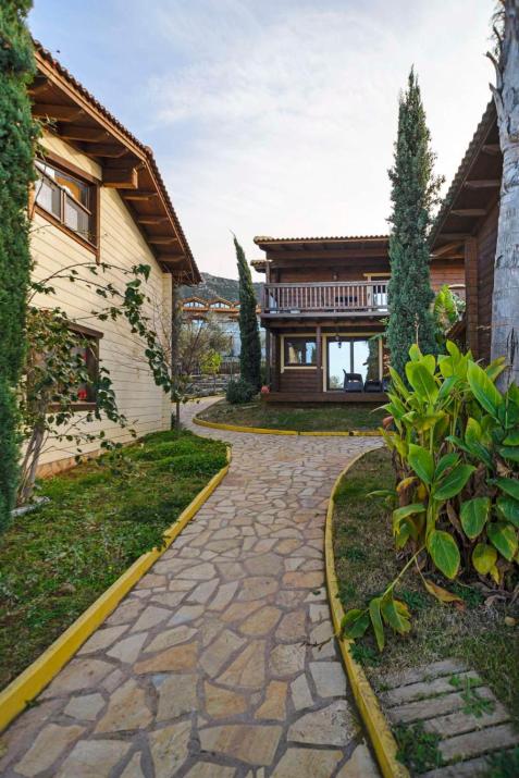 Anthidon Nature Estate & Farm