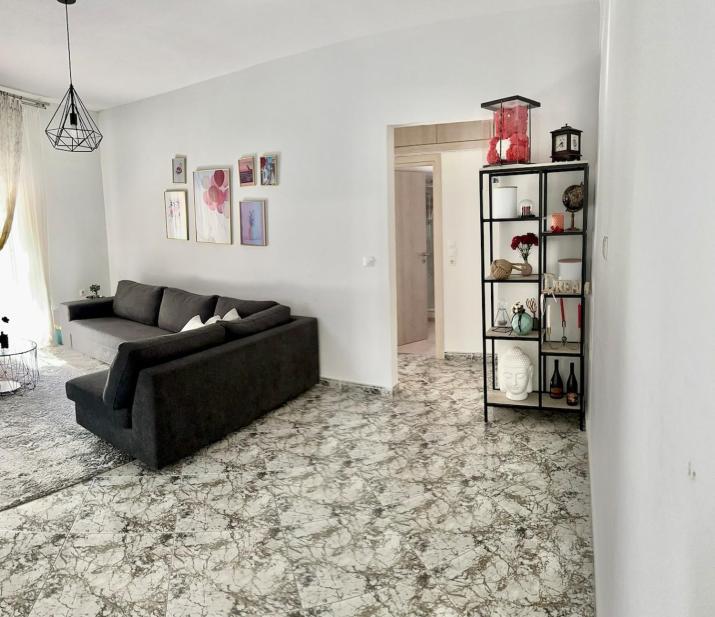 Bright house,12minutes from the Aristotelous square
