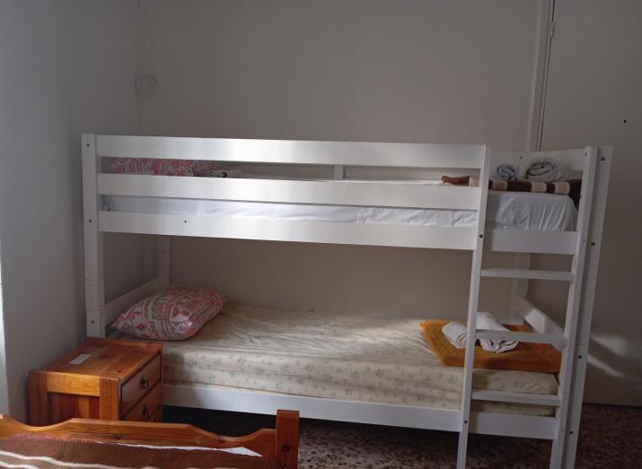 White Bunk Bed in dorm 5' from metro