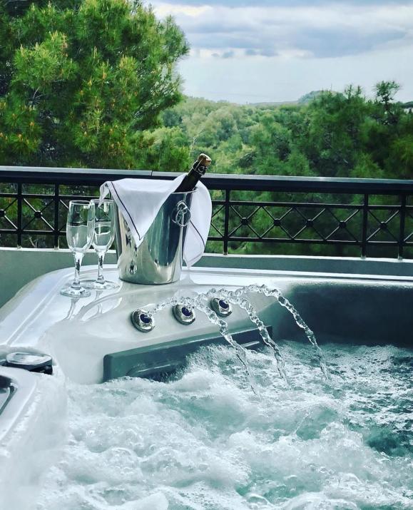 Elena's Country Home & SPA