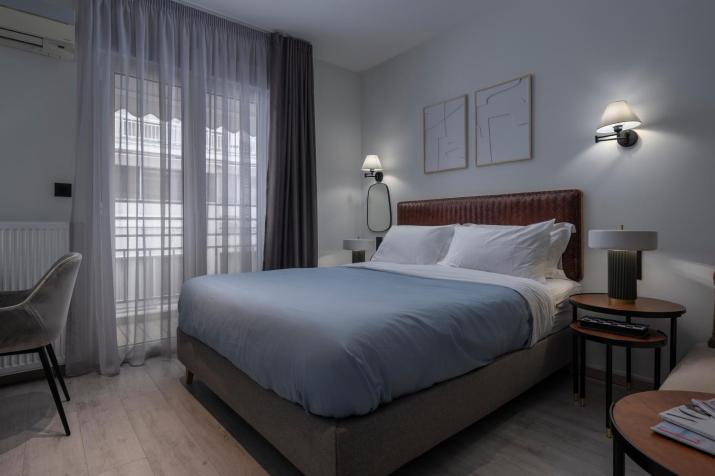 Embassy Elegant Suite