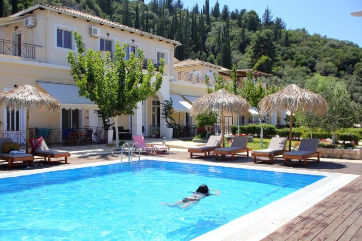 Avra Apartments