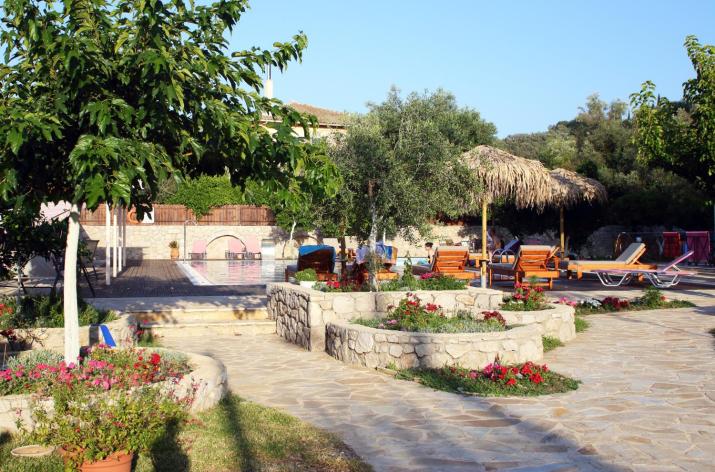 Avra Apartments