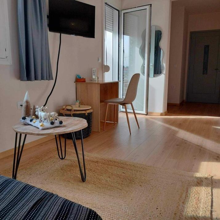 Gargaretta Suites Wildflower 4