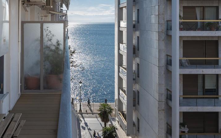 Embassy Elegant Suite