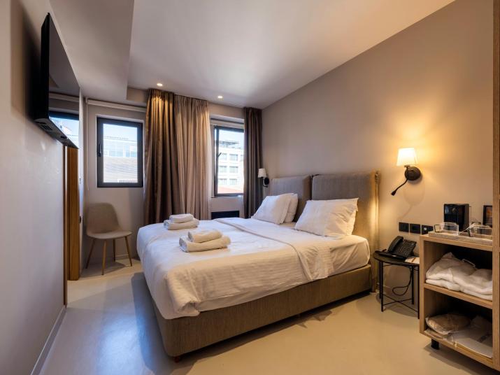 Regal Hotel Mitropoleos