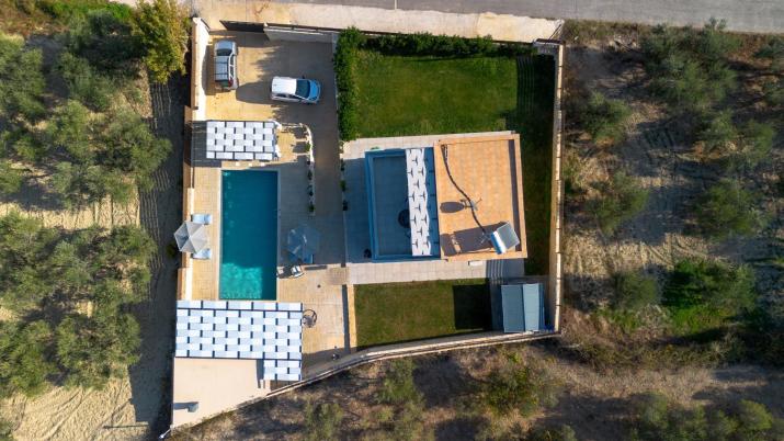Sirena Villa