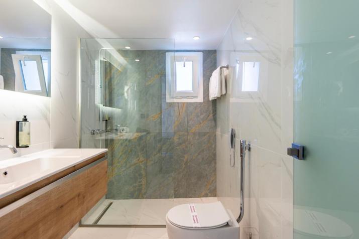 Athina Palace Resort & Spa
