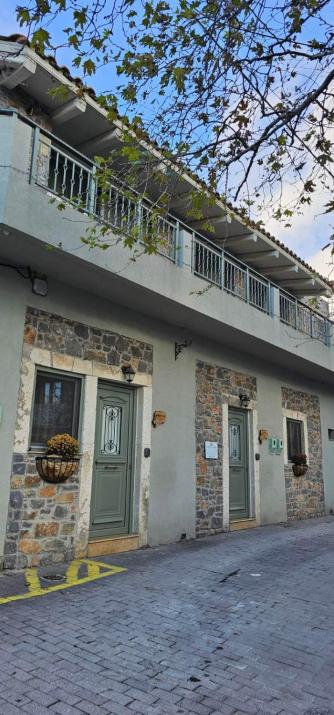 Perachori Boutique Studios