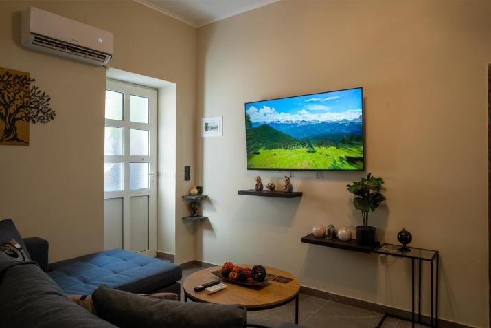Private House, 10 min to Castle