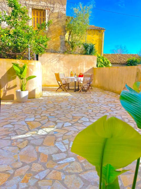 Luxury Villa Prada