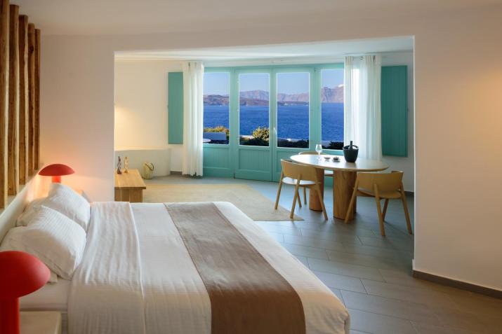 Neptune Luxury Suites