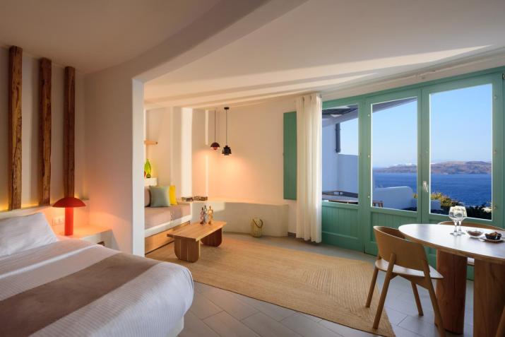 Neptune Luxury Suites