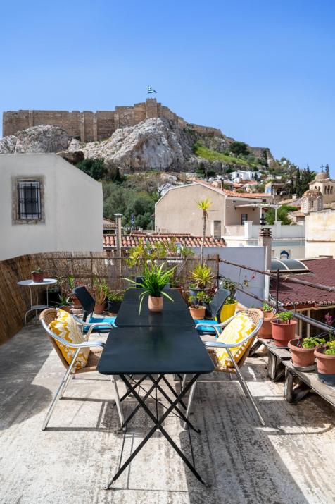 Acropolis Quiet House
