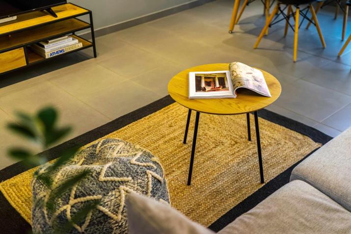 O&O Group - Gazi Metro APT Urban Balcony Oasis