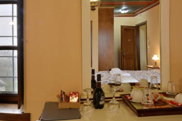 Nikolas Guesthouse