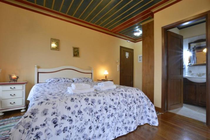 Nikolas Guesthouse