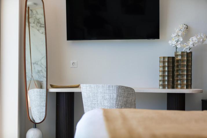 Naiades Boutique Hotel - Adults Only