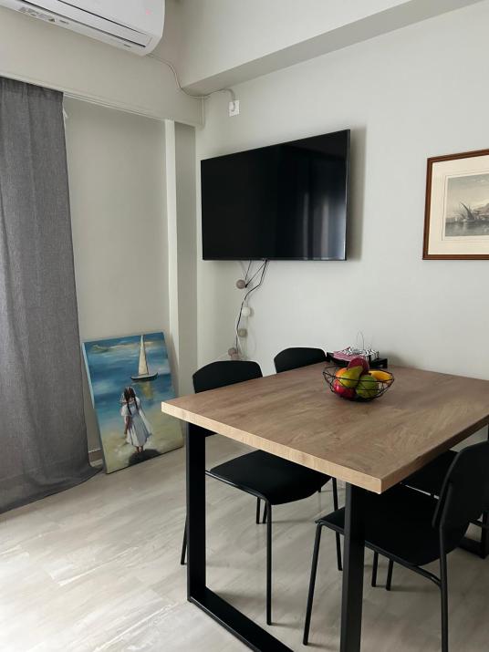 Evrou 21A Metropolitan Suite