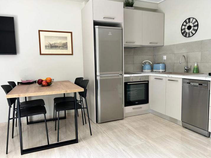 Evrou 21A Metropolitan Suite