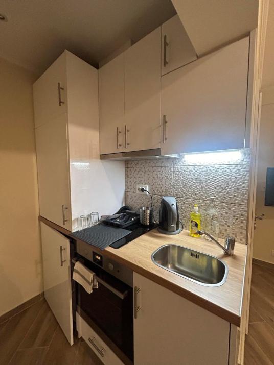 AMG 1 Apartment for 3 in Central Athens