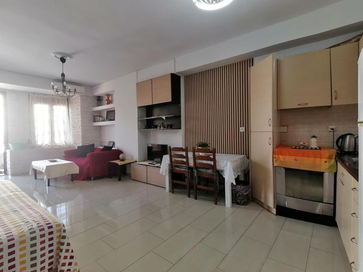Pergamos Apartment