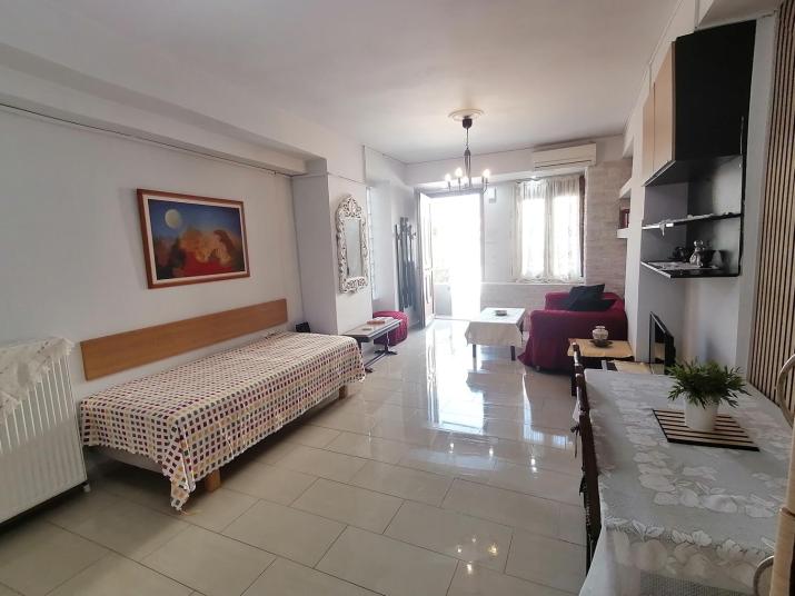 Pergamos Apartment