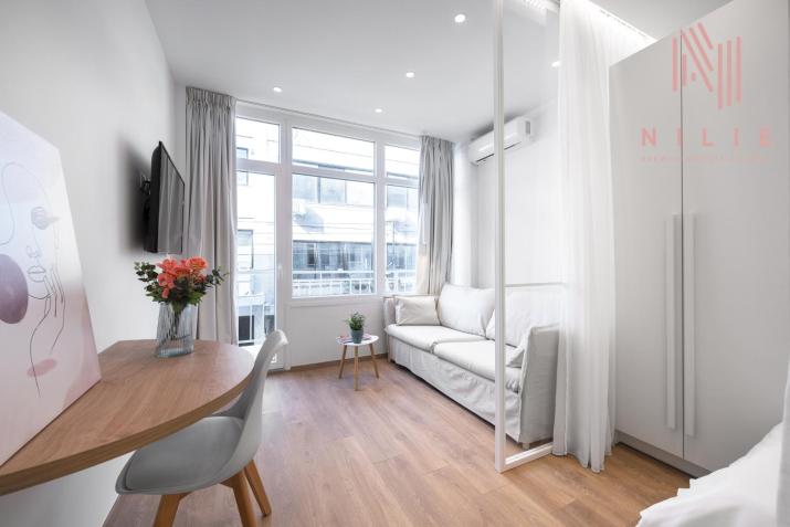 V1 Studios & Apartments, Nilie Hospitality MGMT
