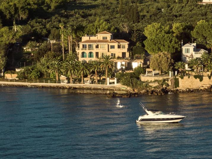Calypso Villas