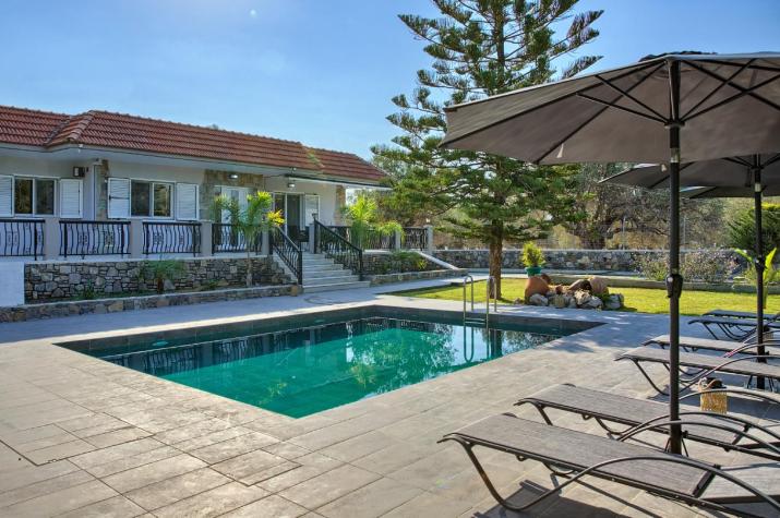 S&T VILLA
