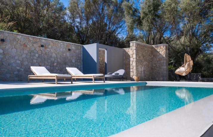 Orraon Luxury Villa