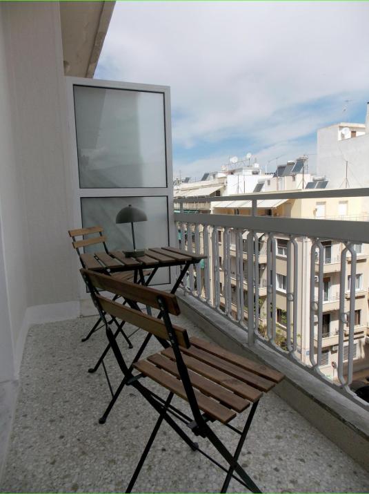 Modern 2 bedroom Apartment near Kallimarmaro and Alsos