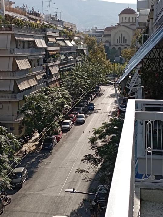 Modern 2 bedroom Apartment near Kallimarmaro and Alsos