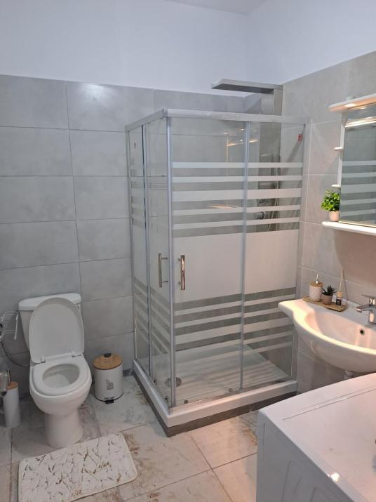 Sun and Salt Villas of Eleni