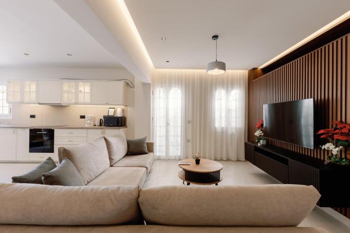 Old town luxury apartment 3