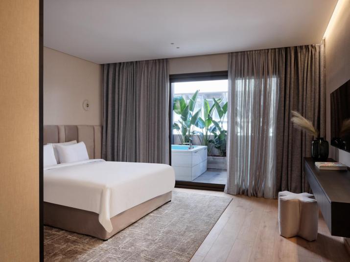 Nur Outline Aparthotel