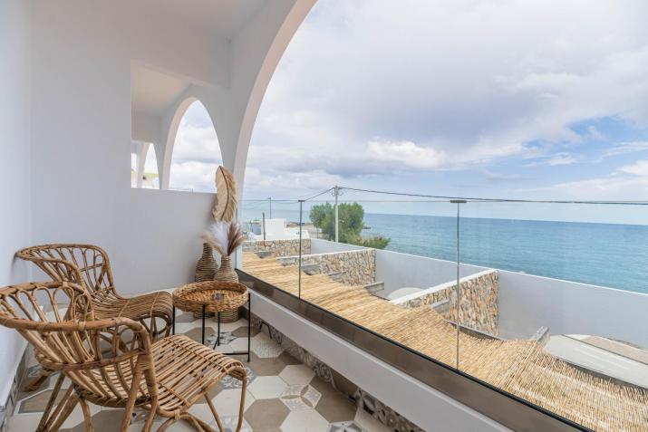 Delfini Pearl Stegna Beach