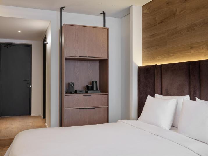 Blanco Athens Aparthotel