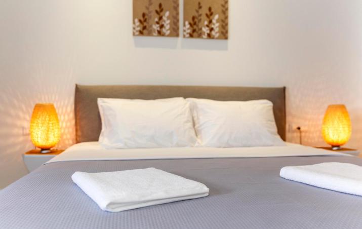 Lindia Athena Luxury Villas